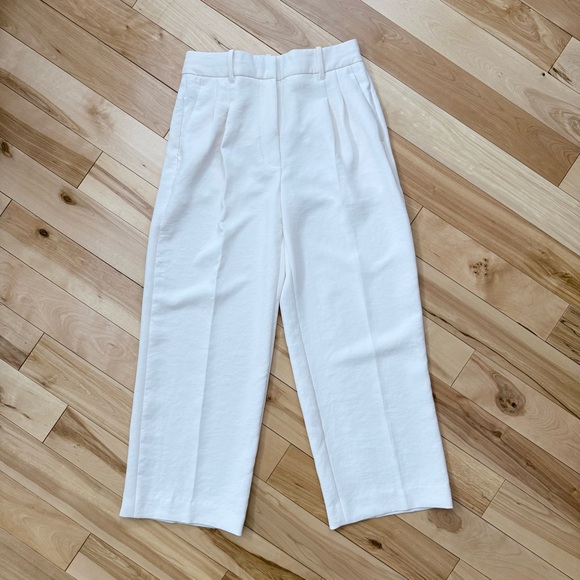 Aritzia The Effortless Pant™ - Crepette™ Light Birch Size 6 - Picture 2 of 9